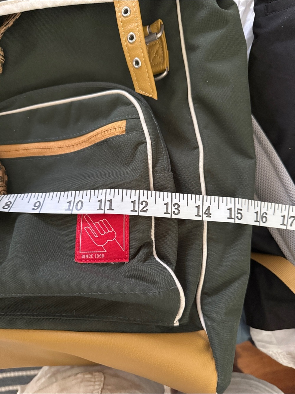 DUETER Innsbruck Back Pack. 22L Green Yellow - Picture 9 of 11